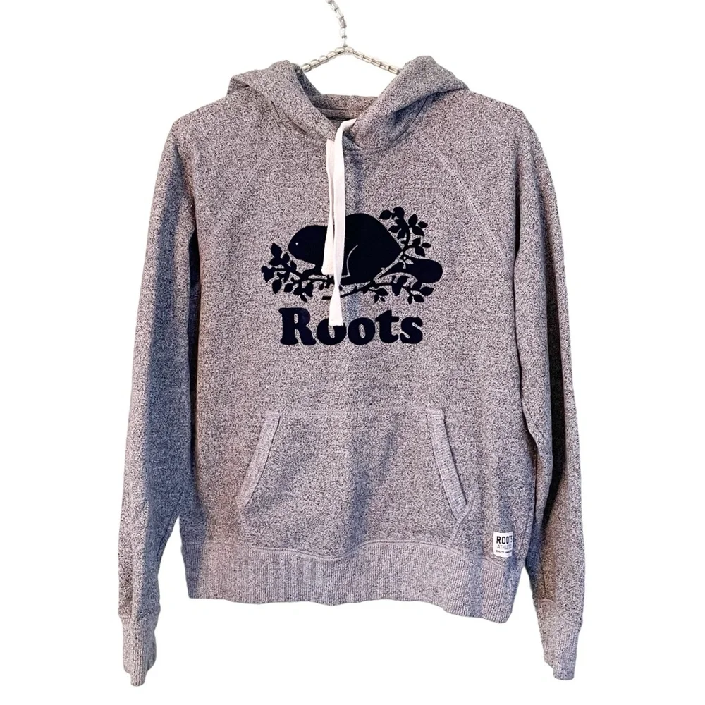 Roots Canada Size Medium Beaver Logo Gray Pullover Hoodie Cotton Mix Sweatshirt